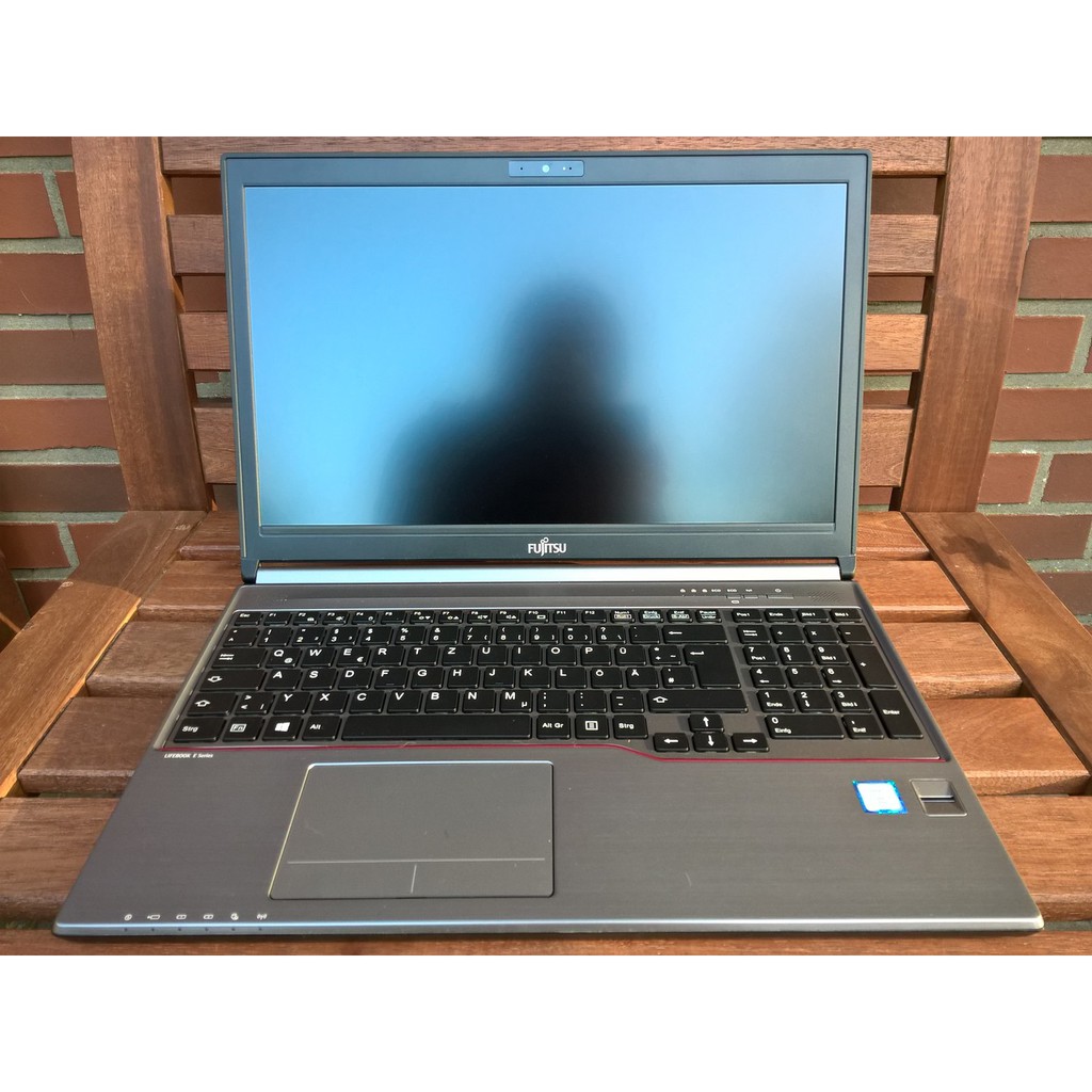 Giga választék: Fujitsu LIFEBOOK E756 - Dr-PC.hu