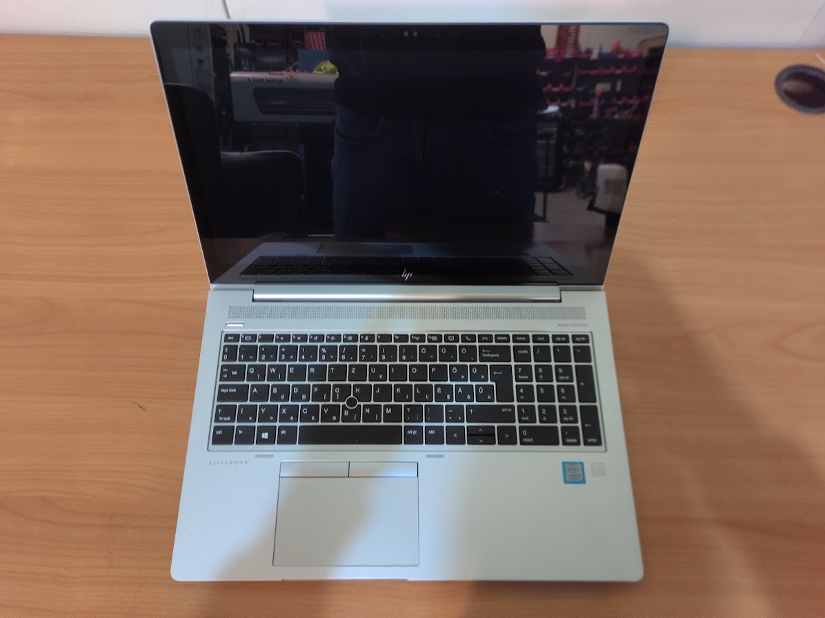 Megbízható cégtől! Némi KÁPÉ, tiéd ez a HP! zBook Fury 17 - Dr-PC.hu